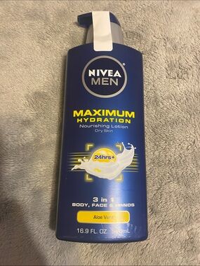 NIVEA MEN Maximum Hydration Nourishing Lotion